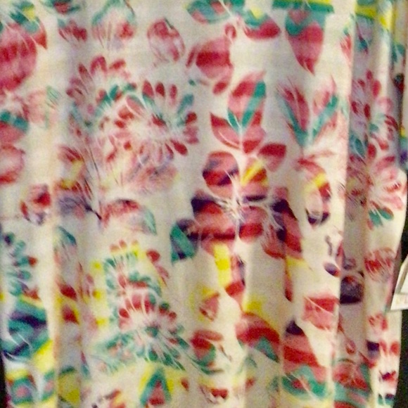 LulaRoe Irma-T, SizeM, mixed colors - Picture 2 of 3